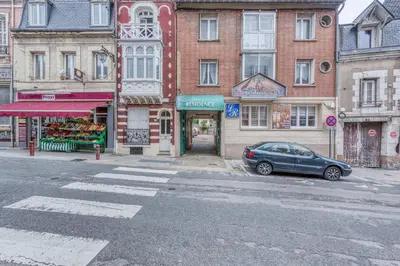 Quartier de l'appartement ou autre quartier proche