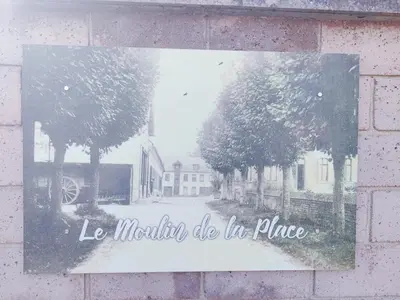 Certificat, récompense, panneau ou autre document affiché dans l'établissement Uw eigen boerderij bij Le Moulin de la Place