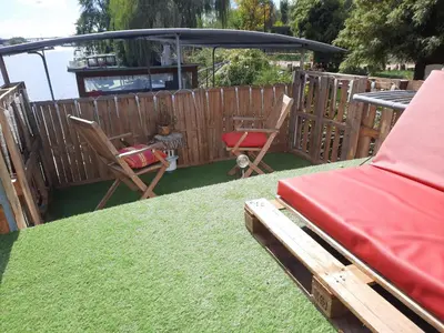 Jardin de l'établissement APPART sur l'EAU SPA Proche PARIS