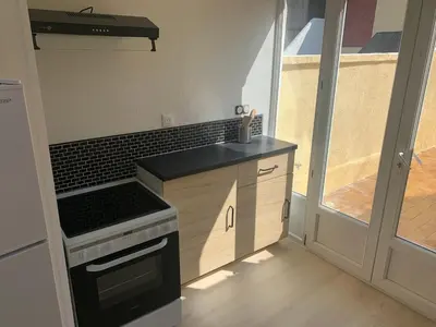 Cuisine ou kitchenette dans l'établissement Maison La perle du Tréport 2 étoiles avec cour à 5 mns à pied la plage