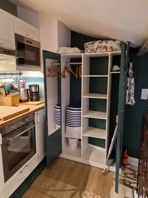 Cuisine ou kitchenette dans l'établissement Le petit nid d'aigle - Giverny