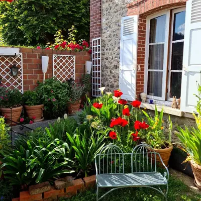 Jardin de l'établissement Le petit nid d'aigle - Giverny