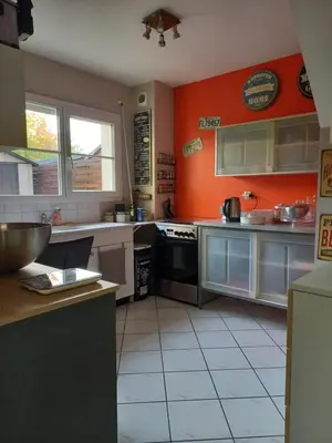 Cuisine ou kitchenette dans l'établissement CHRISMARIE