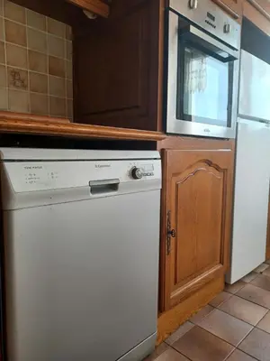 Cuisine ou kitchenette dans l'établissement Bleu d'Arques Appartement lumineux et calme