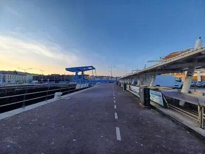 Plan de l'établissement Bleu d'Arques Appartement lumineux et calme