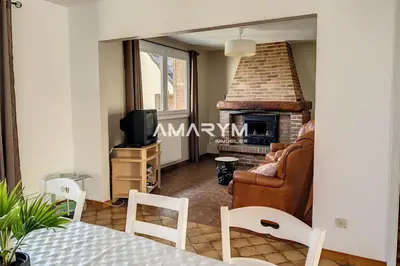 Coin salon dans l'établissement MD 52 - Élégante Maison avec Terrasse