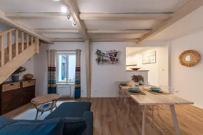 Coin salon dans l'établissement Les Templiers - maison avec cour à 20 m du port - Le Tréport