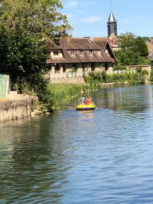 Vue sur la rivière ou le fleuve situé(e) à proximité de la maison de vacances