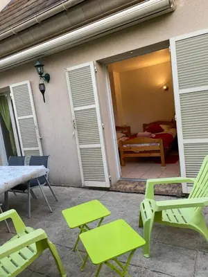 Balcon ou terrasse dans l'établissement LE CLOS D'HERBLAY Chambres d'Hôtes