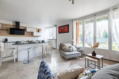 Cuisine ou kitchenette dans l'établissement L'Impressionniste