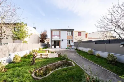 Jardin de l'établissement L'Impressionniste
