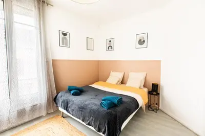 Un ou plusieurs lits dans un hébergement de l'établissement ****ChillChic/Espaces Verts/Centre Ville/Paris****