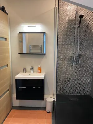 Salle de bains dans l'établissement Villa Manoca