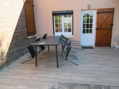 Terrasse ou espace extérieur de l'établissement LA FERMETTE DE L'YERES