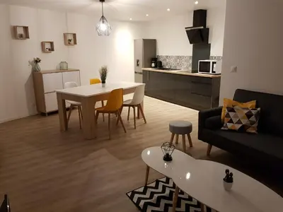 Cuisine ou kitchenette dans l'établissement Le cocon Dieppois - Appt spacieux avec parking privé