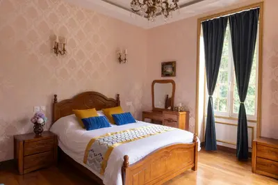Un ou plusieurs lits dans un hébergement de l'établissement Château de Moliens