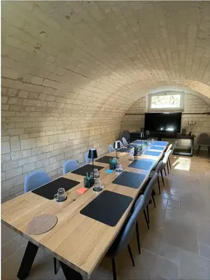 Restaurant ou autre lieu de restauration dans l'établissement Domaine de Bonneuil