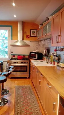Cuisine ou kitchenette dans l'établissement GITE CHAUVRY 5 lits, non adapté aux PMR