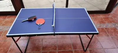 Tennis de table au sein de l'établissement La Villa Jacuzzi et Cinéma 
