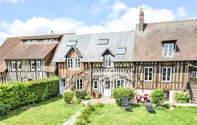 Jardin de l'établissement Pet Friendly Home In Le Mesnil-Esnard