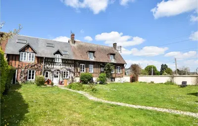 Jardin de l'établissement Pet Friendly Home In Le Mesnil-Esnard