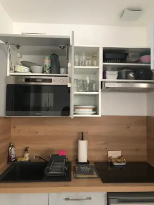 Cuisine ou kitchenette dans l'établissement L'étape Da estrela - Cocon cosy -Vernon Giverny
