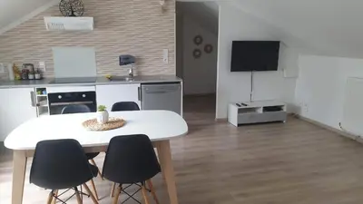 Cuisine ou kitchenette dans l'établissement Le Gîte du Val de Noye