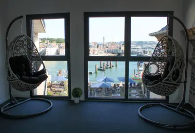 Vue sur la rivière ou le fleuve situé(e) à proximité de l'hôtel