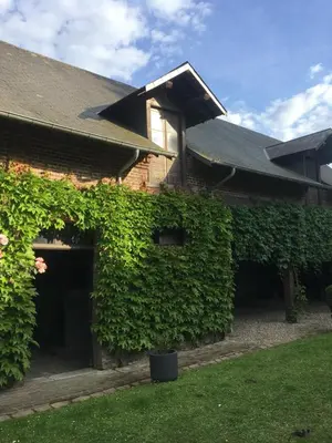 Jardin de l'établissement Chambre d'hôte dans manoir près du Tréport et Mers-les-Bains