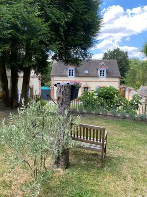 Jardin de l'établissement Gite les Merlettes