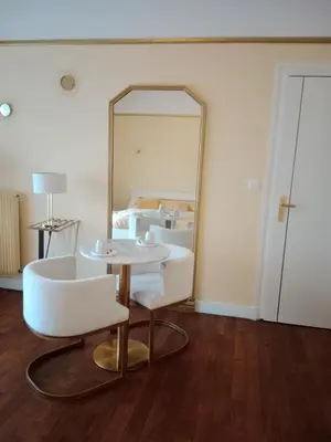 Un ou plusieurs lits dans un hébergement de l'établissement Chambre d'hôtes au manoir proche mer