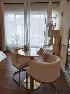 Coin salon dans l'établissement Chambre d'hôtes au manoir proche mer