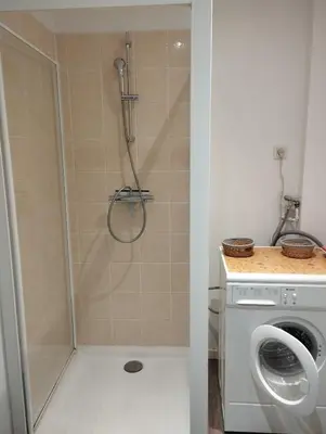 Salle de bains dans l'établissement Le Grand Large