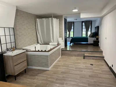 Plan de l'établissement Magnifique Loft 35m2 Jacuzzi RVB NIGHT 1 ÉTABLISSEMENT FERMÉ DEFINITIVEMENT