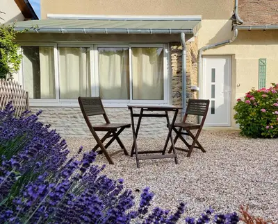 Jardin de l'établissement La Croisée des Sens