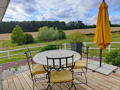 Balcon ou terrasse dans l'établissement Gîte équestre. Ferme des Essarts