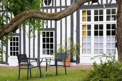 Jardin de l'établissement La maison de Michel