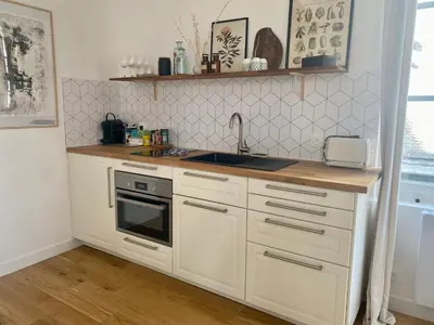 Cuisine ou kitchenette dans l'établissement Charmant petit studio - Cœur de Rouen - 117