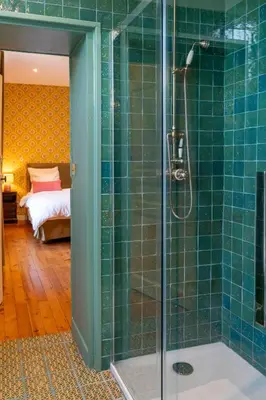 Salle de bains dans l'établissement Domaine du Chateau Vert