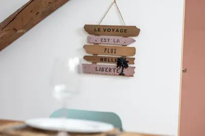 Certificat, récompense, panneau ou autre document affiché dans l'établissement Escapade Eudoise