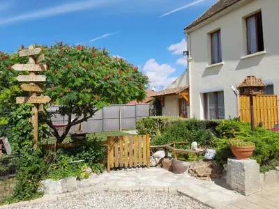 Jardin de l'établissement Ferme de Beaulieu, appartement avec jardin privatif