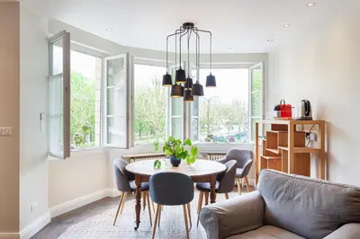 Coin salon dans l'établissement Les appartements de Chantilly - gare