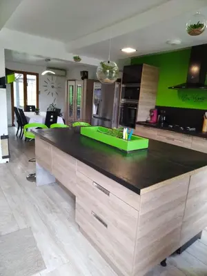 Cuisine ou kitchenette dans l'établissement Agréable chambre double avec salle d'eau privative