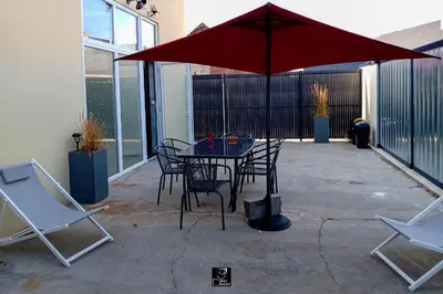 Terrasse ou espace extérieur de l'établissement Dormir à l'usine Loft industriel Atypique