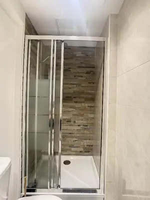 Salle de bains dans l'établissement GRAND T2 GARE AMIENS TOUT CONFORT 2PERS WIFI