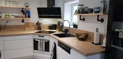 Cuisine ou kitchenette dans l'établissement Nalan Johannisien, Maison piscine chauffée-Spa, Paris CDG-Disney