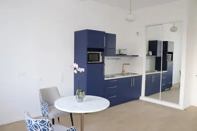 Cuisine ou kitchenette dans l'établissement DOMITYS Résidence services seniors LE PARC DES AUBIERS