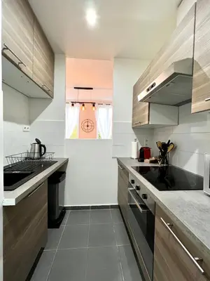 Cuisine ou kitchenette dans l'établissement Homedésir - Le Marché Electrik Vernon-Giverny - Claude Monet - Downtown