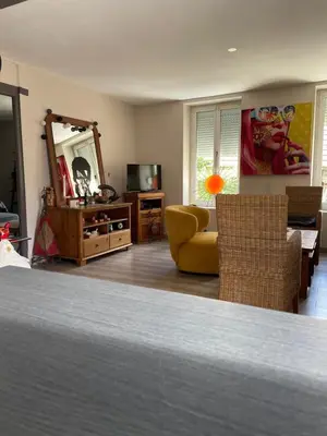 Coin salon dans l'établissement Agréable maison de ville à Pacy sur eure