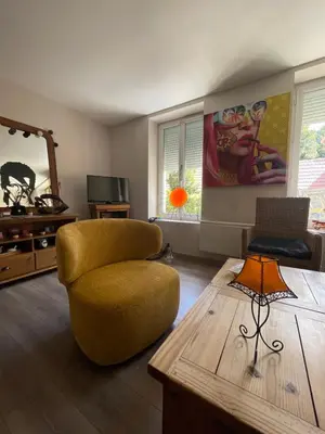 Télévision ou salle de divertissement dans l'établissement Agréable maison de ville à Pacy sur eure